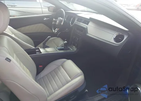 2012 Ford Mustang V6 Premium из США, поврежденный, VIN 1ZVBP8AM2C5258092